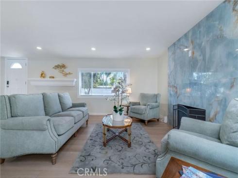 25421 Adriana , Mission Viejo, CA