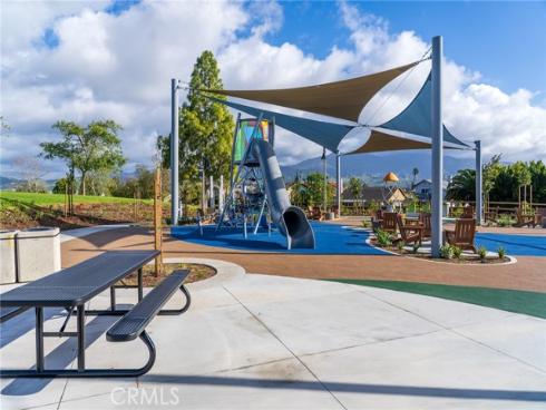 21865 Jinetes , Mission Viejo, CA