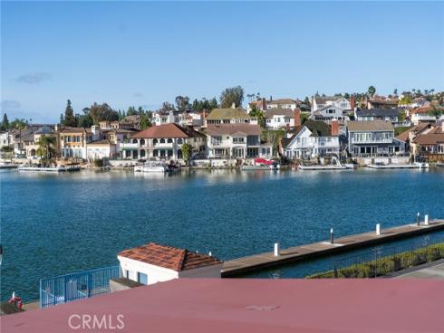 21865 Jinetes , Mission Viejo, CA