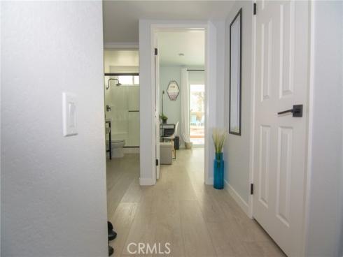 21865 Jinetes , Mission Viejo, CA