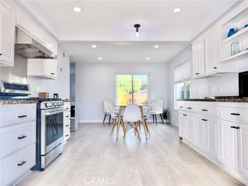 21865 Jinetes , Mission Viejo, CA