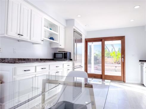 21865 Jinetes , Mission Viejo, CA