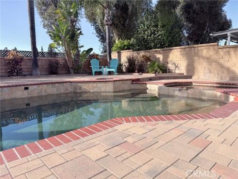 21865 Jinetes , Mission Viejo, CA