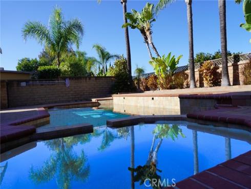 21865 Jinetes , Mission Viejo, CA