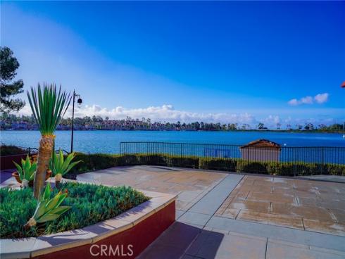 21865 Jinetes , Mission Viejo, CA