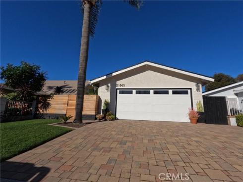 21865 Jinetes , Mission Viejo, CA