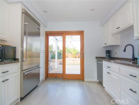 21865 Jinetes , Mission Viejo, CA