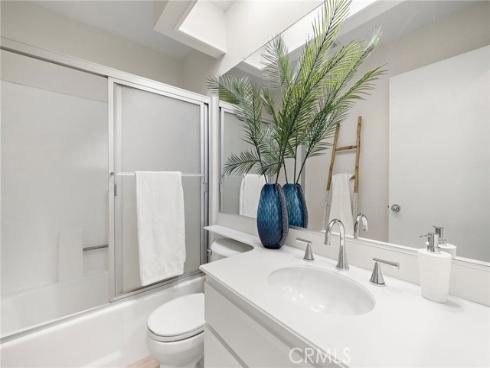 21852 Bahamas 16 , Mission Viejo, CA