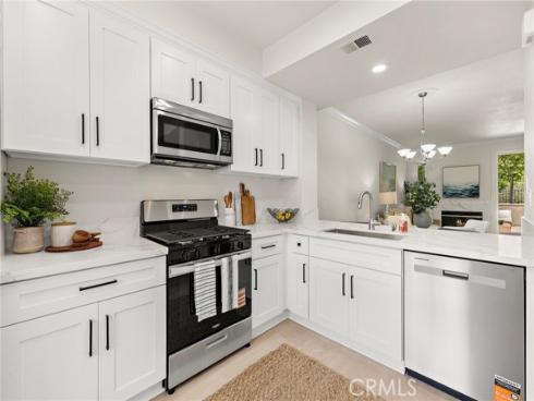 21852 Bahamas 16 , Mission Viejo, CA