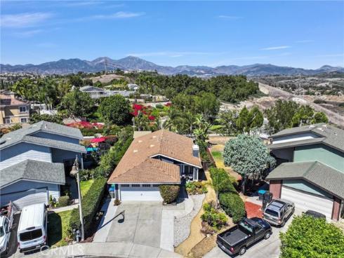 28451 Zurita , Mission Viejo, CA