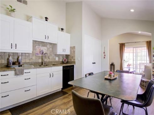 28375 Ronea , Mission Viejo, CA