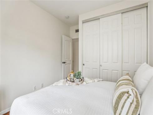 22395 Salmeron , Mission Viejo, CA