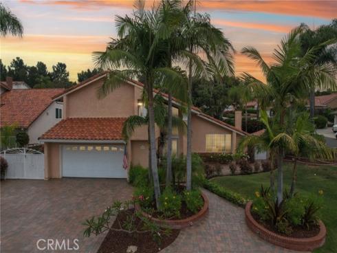 22395 Salmeron , Mission Viejo, CA