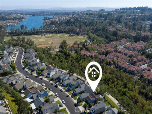 21941 Tobarra , Mission Viejo, CA