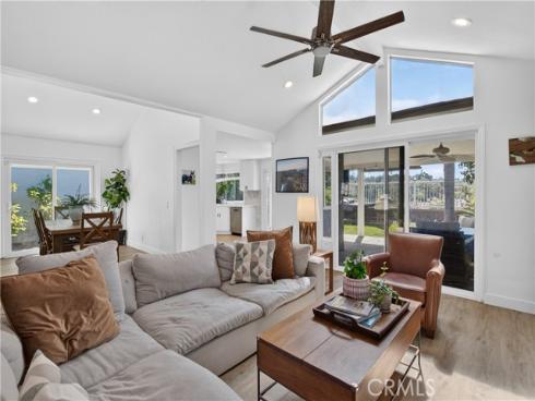 21941 Tobarra , Mission Viejo, CA