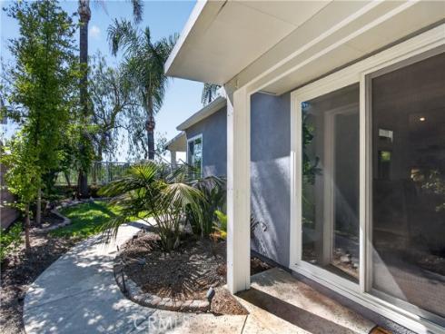 21941 Tobarra , Mission Viejo, CA