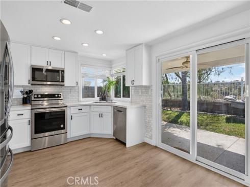 21941 Tobarra , Mission Viejo, CA
