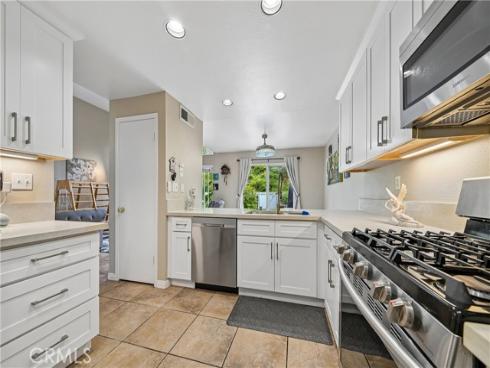 27444 Jasmine , Mission Viejo, CA