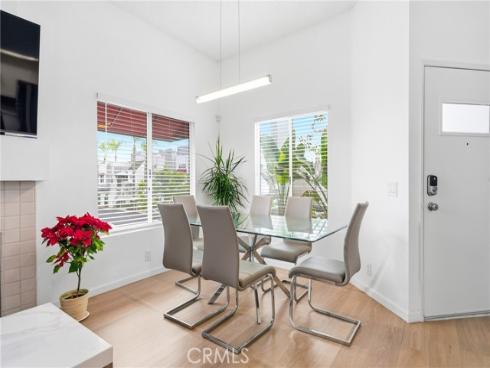 27743 Zircon 104 , Mission Viejo, CA