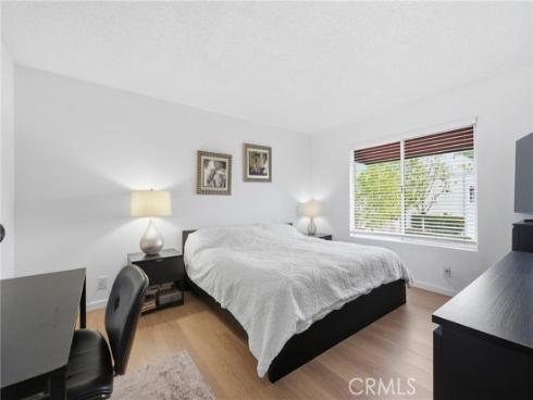 27743 Zircon 104 , Mission Viejo, CA