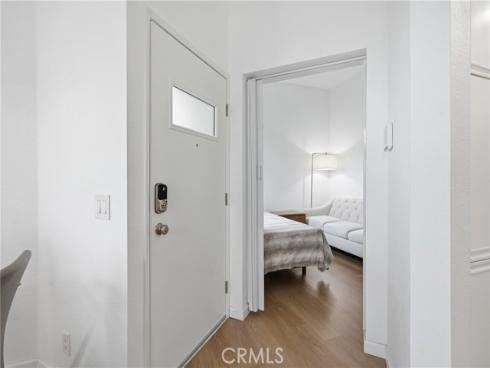 27743 Zircon 104 , Mission Viejo, CA