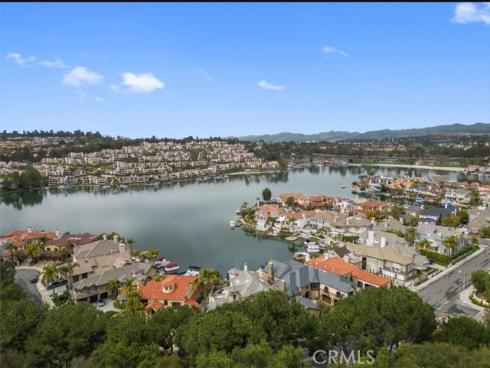 27743 Zircon 104 , Mission Viejo, CA