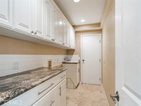 25422 Maximus , Mission Viejo, CA