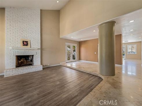 25422 Maximus , Mission Viejo, CA