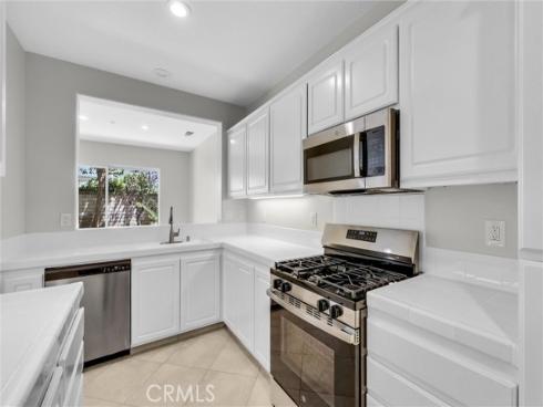 413 Knoll Lake , Mission Viejo, CA
