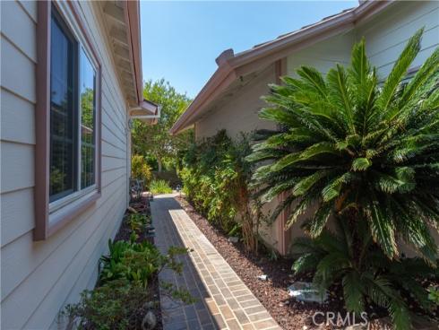 22682 Ledana , Mission Viejo, CA
