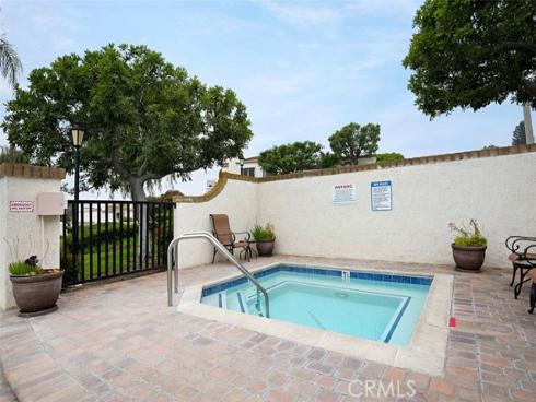 22522  Campos  , Mission Viejo, CA