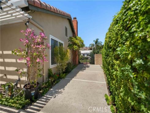 23961  Juaneno  , Mission Viejo, CA