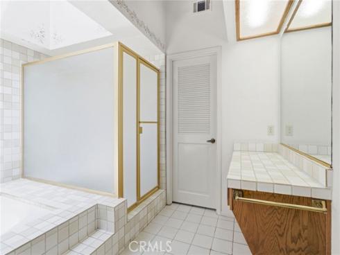 23021 Tiagua , Mission Viejo, CA