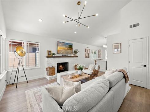27002 El Retiro , Mission Viejo, CA