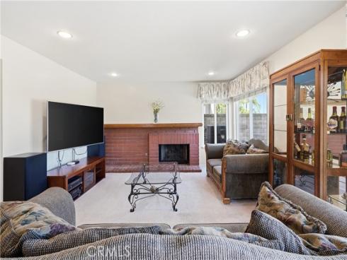 27411 Betanzos , Mission Viejo, CA
