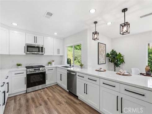 27706 Calle Valdes , Mission Viejo, CA