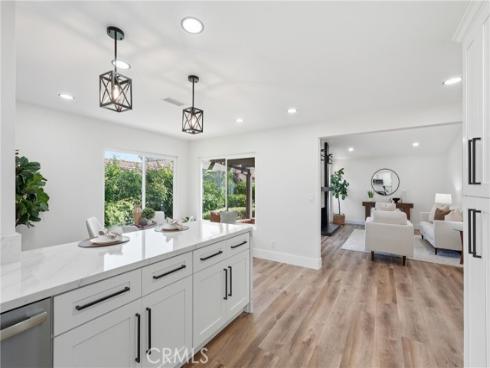 27706 Calle Valdes , Mission Viejo, CA