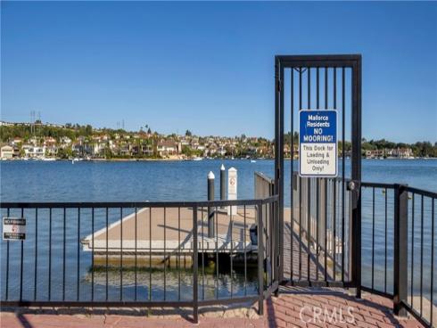 27861 Esporlas , Mission Viejo, CA