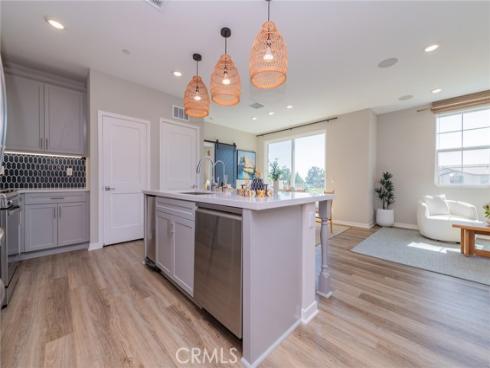 209 Niebla Lane, Mission Viejo, CA