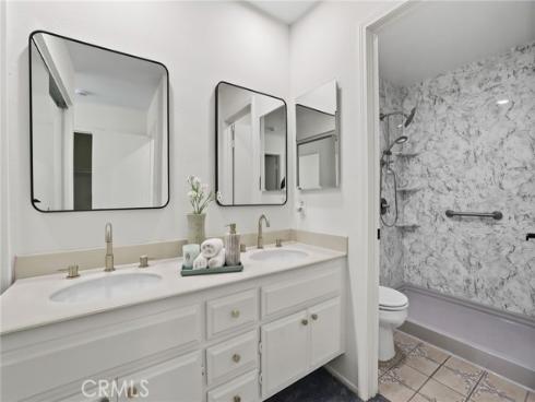 27414 Iris , Mission Viejo, CA