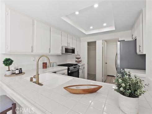27414 Iris , Mission Viejo, CA
