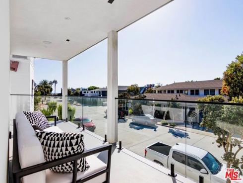 1703 Plaza Del Sur , Newport Beach, CA