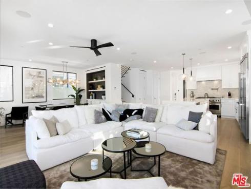 1703 Plaza Del Sur , Newport Beach, CA