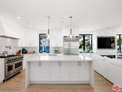 1703 Plaza Del Sur , Newport Beach, CA