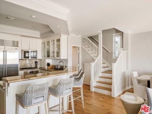 506 W Oceanfront 2 , Newport Beach, CA