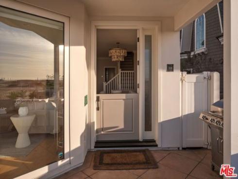 506 W Oceanfront 2 , Newport Beach, CA