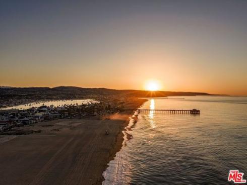 506 W Oceanfront 2 , Newport Beach, CA