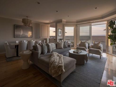 506 W Oceanfront 2 , Newport Beach, CA
