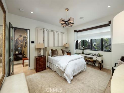401 Snug Harbor Road, Newport Beach, CA