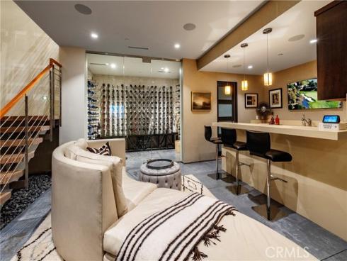 401 Snug Harbor Road, Newport Beach, CA